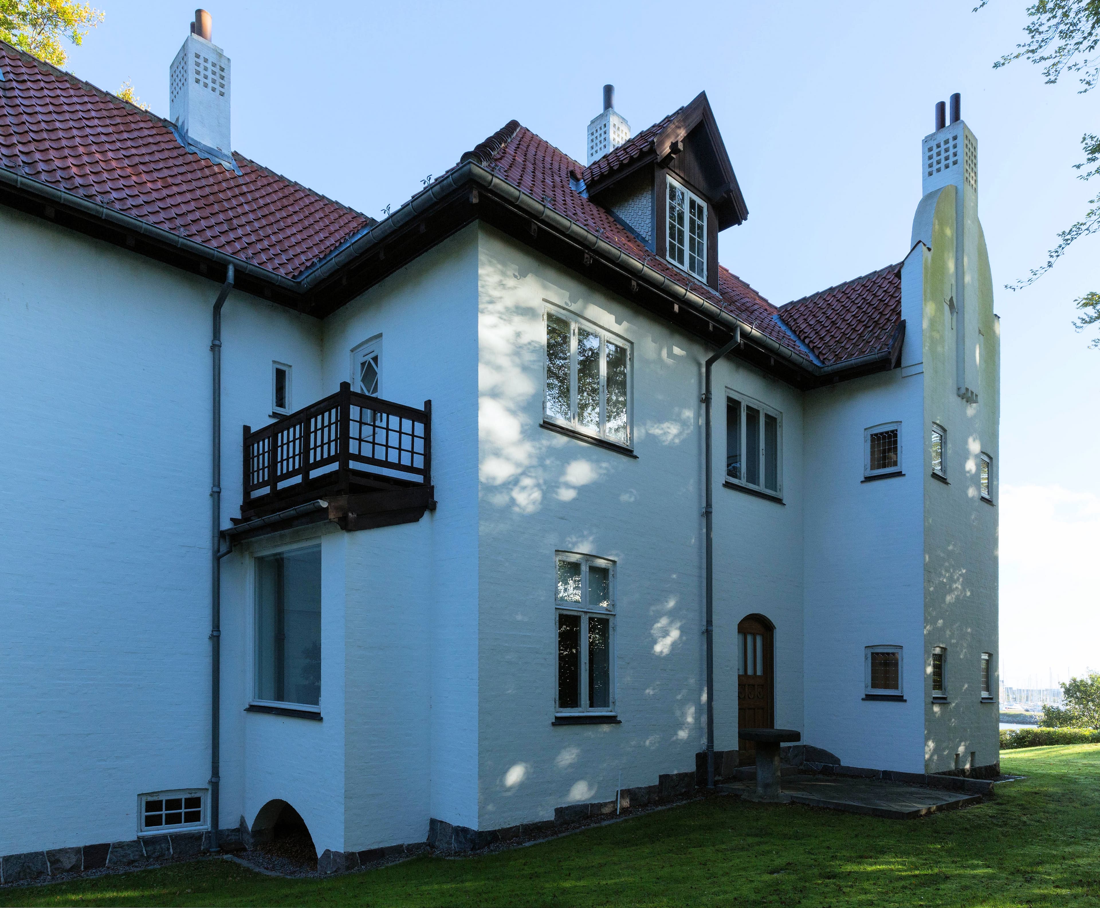 Villa Kampen skråt bagfra