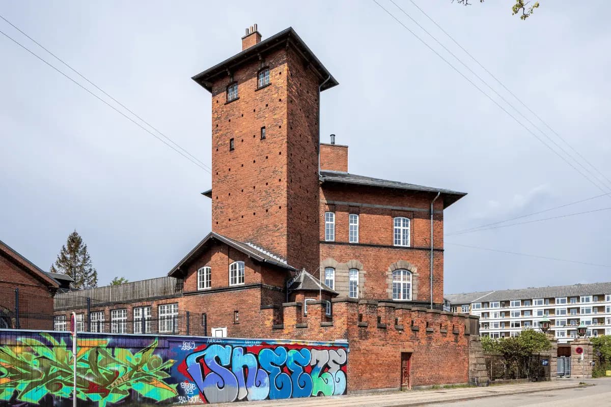 Østerbro Brandstation set udefra